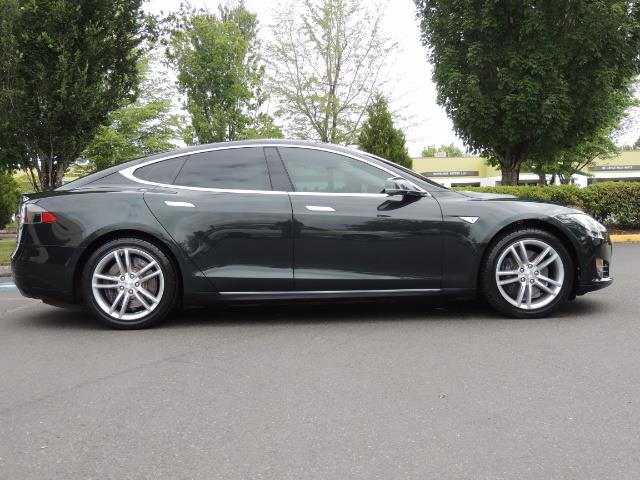 2013 Tesla Model S Tech Package / 5YR TESLA EXTENDED WARRANTY INCLUDE - Photo 4 - Portland, OR 97217
