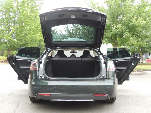 2013 Tesla Model S Tech Package / 5YR TESLA EXTENDED WARRANTY INCLUDE - Photo 28 - Portland, OR 97217