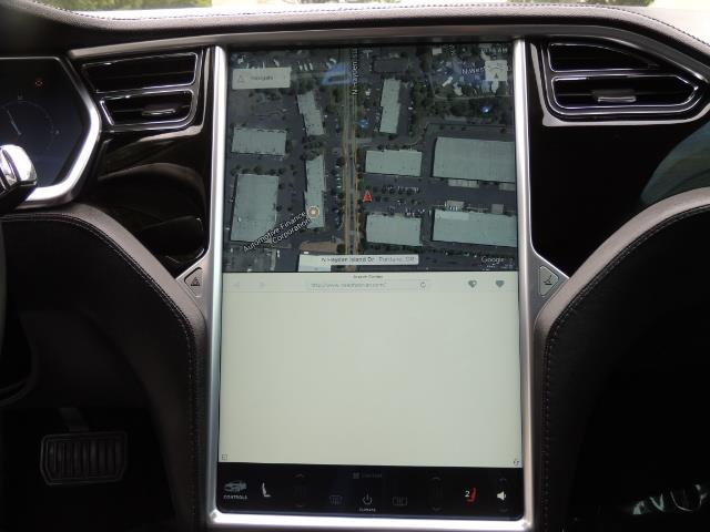 2013 Tesla Model S Tech Package / 5YR TESLA EXTENDED WARRANTY INCLUDE - Photo 19 - Portland, OR 97217