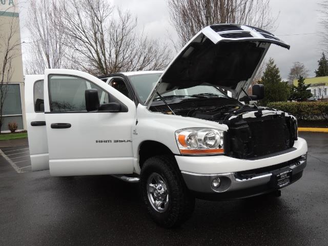2006 Dodge Ram 3500 SLT 4dr Mega Cab / 4X4 / 5.9L DIESEL / 6-SPEED - Photo 31 - Portland, OR 97217