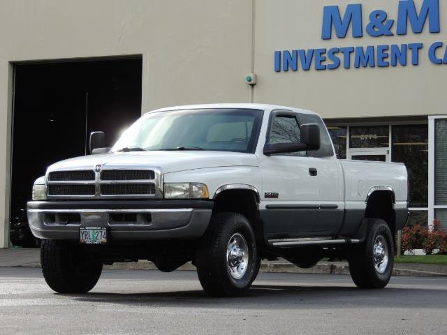 2002 Dodge Ram 2500 SLT Plus 4dr / 4X4 / 5.9L DIESEL HIGHOUTPUT/ 6-SPD - Photo 48 - Portland, OR 97217