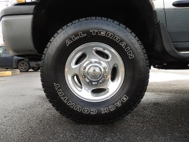 2002 Dodge Ram 2500 SLT Plus 4dr / 4X4 / 5.9L DIESEL HIGHOUTPUT/ 6-SPD - Photo 22 - Portland, OR 97217
