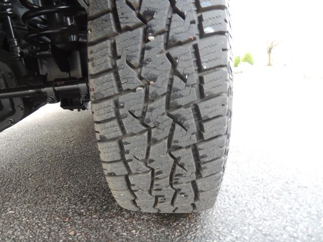 2002 Dodge Ram 2500 SLT Plus 4dr / 4X4 / 5.9L DIESEL HIGHOUTPUT/ 6-SPD - Photo 23 - Portland, OR 97217