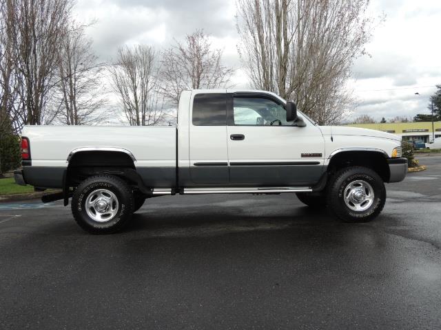 2002 Dodge Ram 2500 SLT Plus 4dr / 4X4 / 5.9L DIESEL HIGHOUTPUT/ 6-SPD - Photo 4 - Portland, OR 97217
