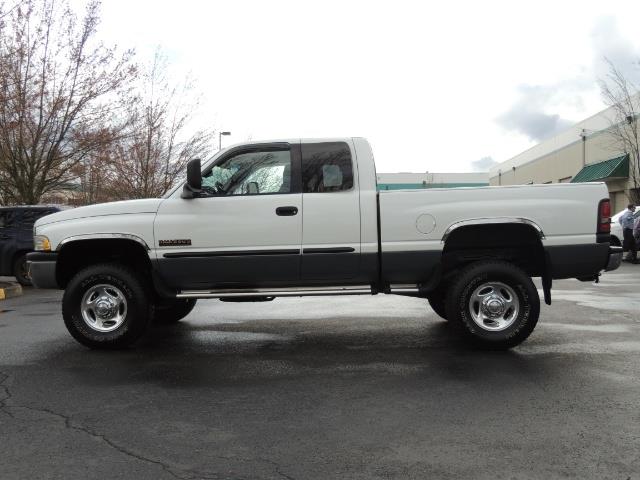 2002 Dodge Ram 2500 SLT Plus 4dr / 4X4 / 5.9L DIESEL HIGHOUTPUT/ 6-SPD - Photo 3 - Portland, OR 97217