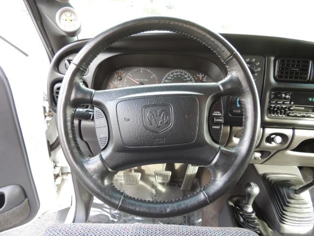 2002 Dodge Ram 2500 SLT Plus 4dr / 4X4 / 5.9L DIESEL HIGHOUTPUT/ 6-SPD - Photo 18 - Portland, OR 97217