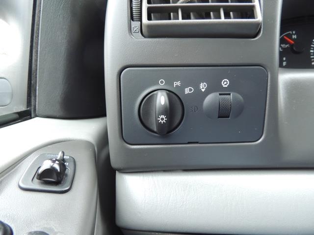 2002 Ford F-350 Super Duty XLT / 4X4 / 7.3L DIESEL / 110K MILES - Photo 36 - Portland, OR 97217