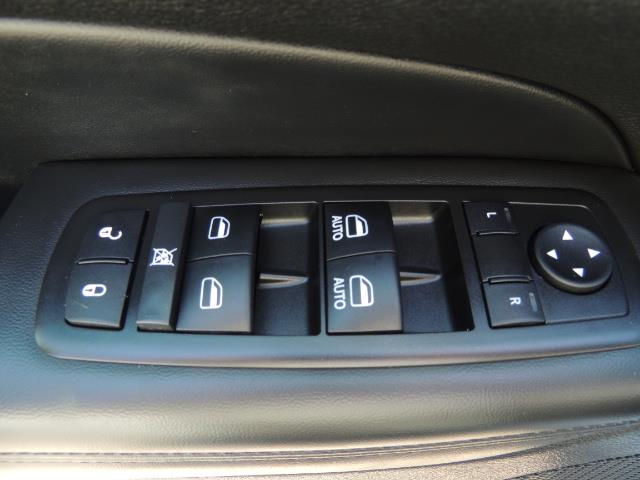 2015 Jeep Grand Cherokee Laredo / 4WD / 18K miles / LIFTED LIFTED - Photo 34 - Portland, OR 97217