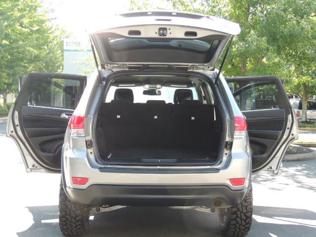 2015 Jeep Grand Cherokee Laredo / 4WD / 18K miles / LIFTED LIFTED - Photo 28 - Portland, OR 97217