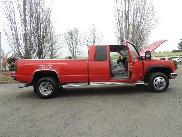 1995 GMC Sierra 3500 4X4 DUALLY / Long Bed / TURBO DIESEL / 122K MIles - Photo 23 - Portland, OR 97217
