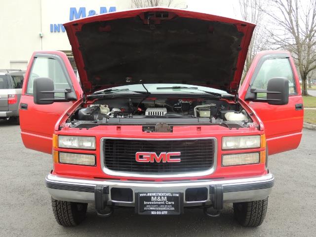 1995 GMC Sierra 3500 4X4 DUALLY / Long Bed / TURBO DIESEL / 122K MIles - Photo 30 - Portland, OR 97217
