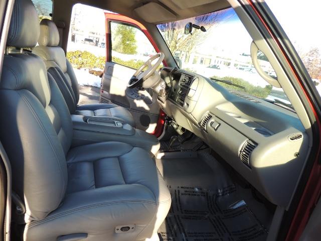 1995 GMC Sierra 3500 4X4 DUALLY / Long Bed / TURBO DIESEL / 122K MIles - Photo 18 - Portland, OR 97217