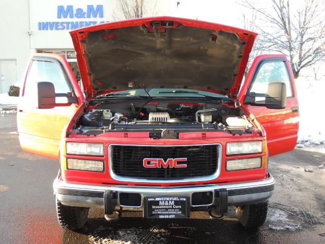 1995 GMC Sierra 3500 4X4 DUALLY / Long Bed / TURBO DIESEL / 122K MIles - Photo 32 - Portland, OR 97217