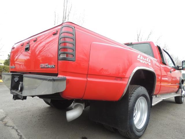 1995 GMC Sierra 3500 4X4 DUALLY / Long Bed / TURBO DIESEL / 122K MIles - Photo 12 - Portland, OR 97217