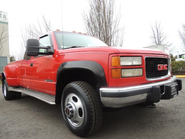 1995 GMC Sierra 3500 4X4 DUALLY / Long Bed / TURBO DIESEL / 122K MIles - Photo 10 - Portland, OR 97217