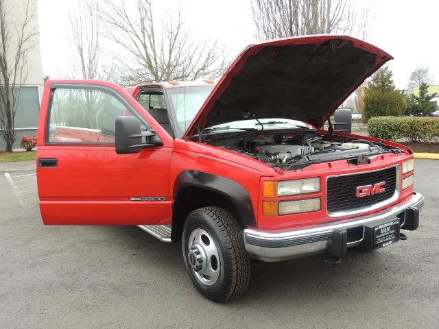 1995 GMC Sierra 3500 4X4 DUALLY / Long Bed / TURBO DIESEL / 122K MIles - Photo 29 - Portland, OR 97217