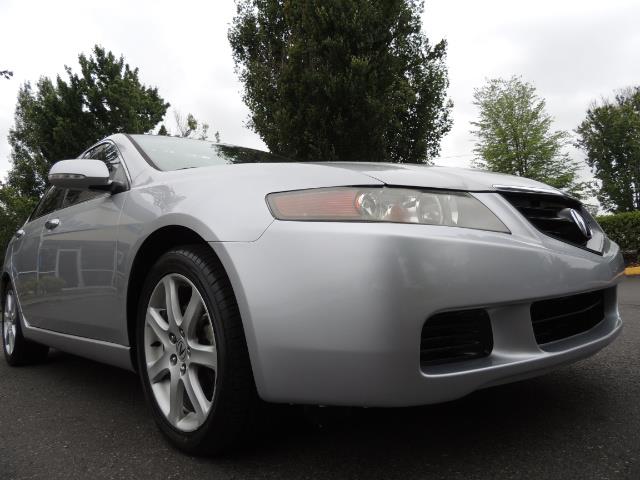 2004 Acura TSX w/Navi / Leather / Heated seats / Sunroof - Photo 11 - Portland, OR 97217
