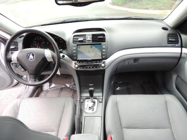 2004 Acura TSX w/Navi / Leather / Heated seats / Sunroof - Photo 18 - Portland, OR 97217