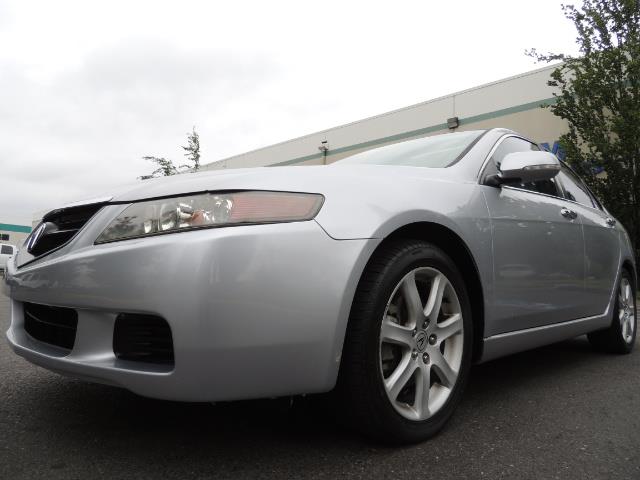 2004 Acura TSX w/Navi / Leather / Heated seats / Sunroof - Photo 12 - Portland, OR 97217