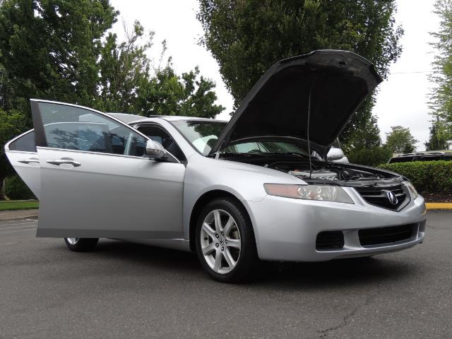 2004 Acura TSX w/Navi / Leather / Heated seats / Sunroof - Photo 31 - Portland, OR 97217