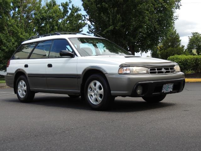 1999 Subaru Legacy Outback / Sport / Wagon / AWD / 5-SPEED / Excel Co - Photo 2 - Portland, OR 97217