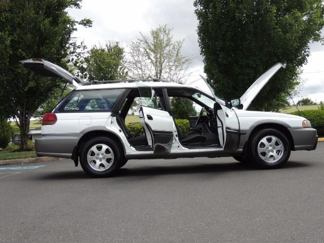 1999 Subaru Legacy Outback / Sport / Wagon / AWD / 5-SPEED / Excel Co - Photo 30 - Portland, OR 97217