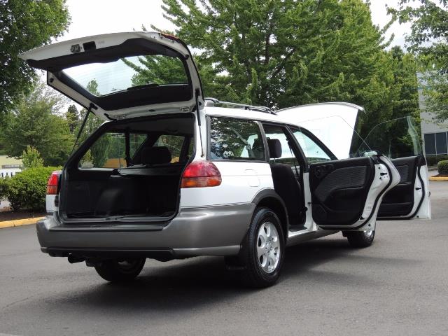 1999 Subaru Legacy Outback / Sport / Wagon / AWD / 5-SPEED / Excel Co - Photo 29 - Portland, OR 97217