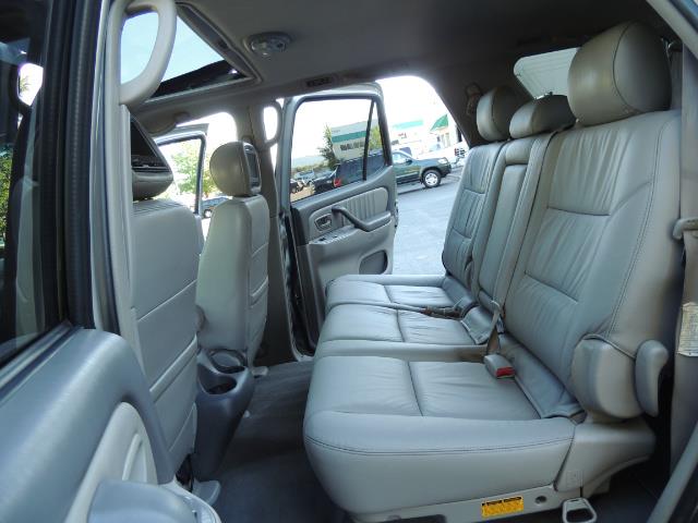 2005 Toyota Sequoia Limited 4WD /8 Seats/DVDs/Fresh Timing Belt LIFTED - Photo 13 - Portland, OR 97217