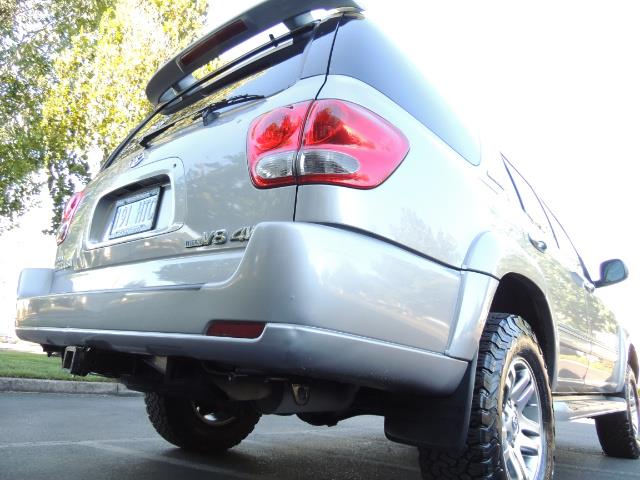 2005 Toyota Sequoia Limited 4WD /8 Seats/DVDs/Fresh Timing Belt LIFTED - Photo 11 - Portland, OR 97217