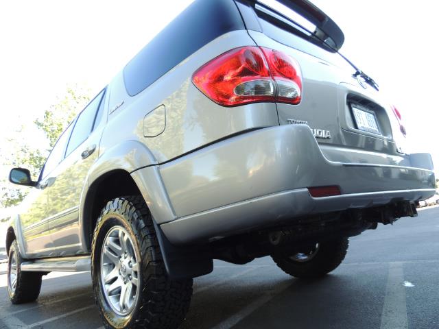 2005 Toyota Sequoia Limited 4WD /8 Seats/DVDs/Fresh Timing Belt LIFTED - Photo 10 - Portland, OR 97217
