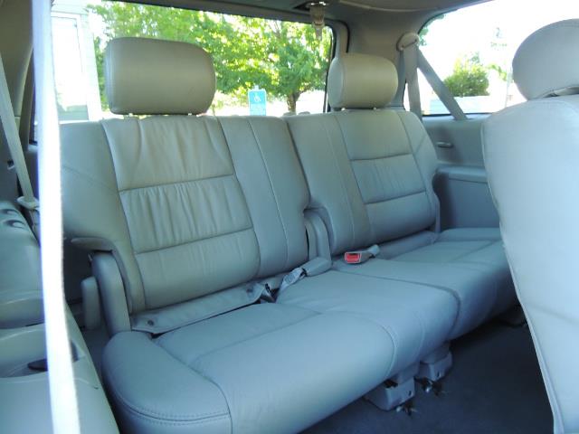 2005 Toyota Sequoia Limited 4WD /8 Seats/DVDs/Fresh Timing Belt LIFTED - Photo 16 - Portland, OR 97217