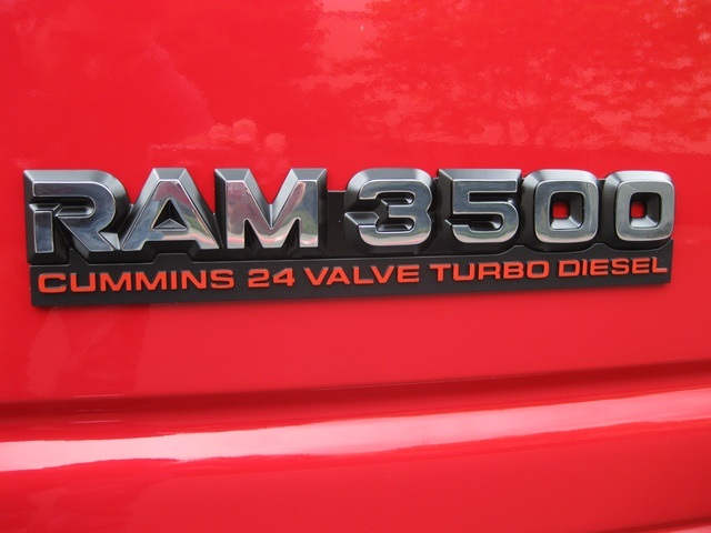 2001 Dodge Ram 3500 SLT Plus/5.9L Turbo Diesel/4X4/DUALLY - Photo 33 - Portland, OR 97217