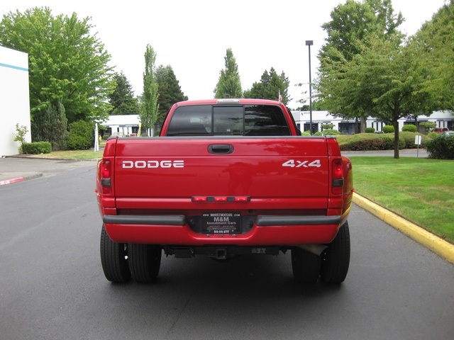 2001 Dodge Ram 3500 SLT Plus/5.9L Turbo Diesel/4X4/DUALLY - Photo 4 - Portland, OR 97217