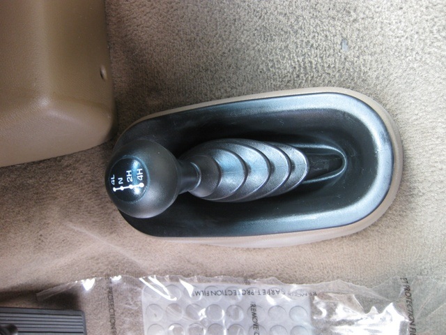 2001 Dodge Ram 3500 SLT Plus/5.9L Turbo Diesel/4X4/DUALLY - Photo 30 - Portland, OR 97217