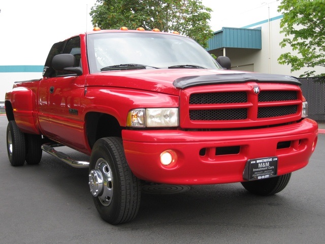 2001 Dodge Ram 3500 SLT Plus/5.9L Turbo Diesel/4X4/DUALLY - Photo 40 - Portland, OR 97217
