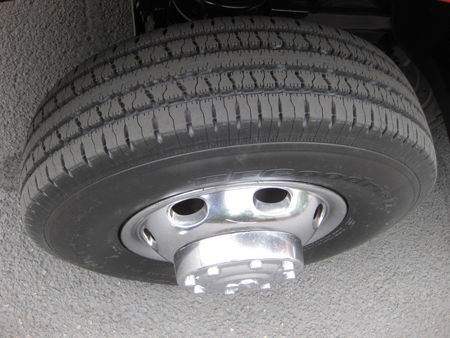 2001 Dodge Ram 3500 SLT Plus/5.9L Turbo Diesel/4X4/DUALLY - Photo 34 - Portland, OR 97217