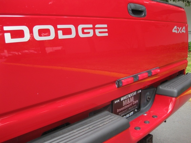 2001 Dodge Ram 3500 SLT Plus/5.9L Turbo Diesel/4X4/DUALLY - Photo 38 - Portland, OR 97217