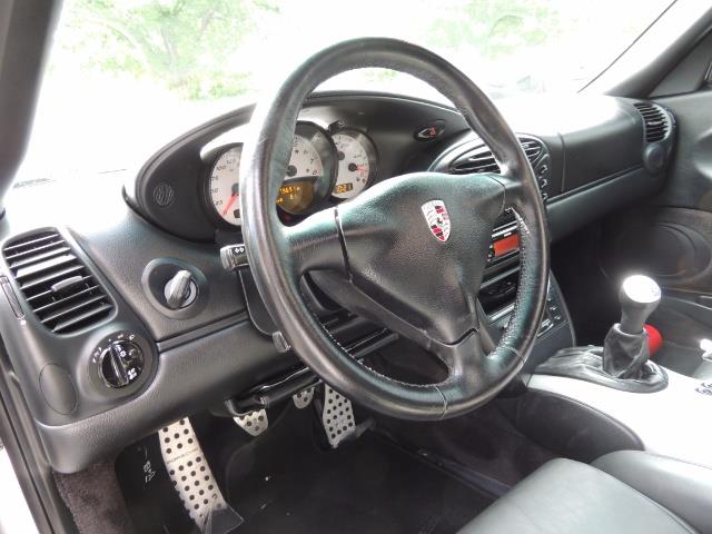 2001 Porsche Boxster Convertible / 5-SPEED MANUAL / LOW MILES - Photo 18 - Portland, OR 97217
