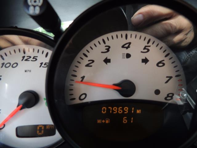 2001 Porsche Boxster Convertible / 5-SPEED MANUAL / LOW MILES - Photo 35 - Portland, OR 97217