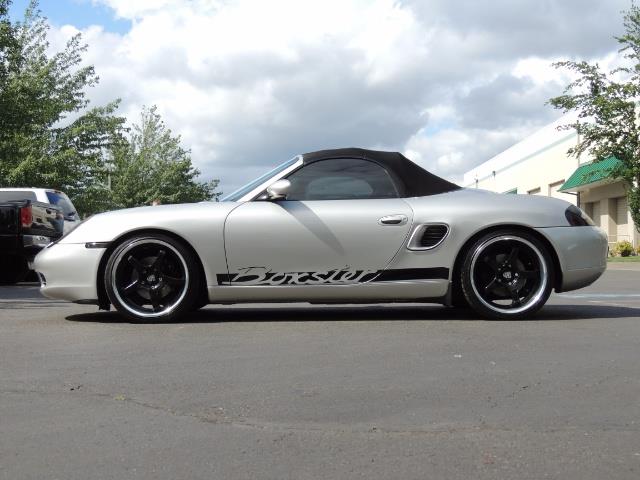 2001 Porsche Boxster Convertible / 5-SPEED MANUAL / LOW MILES - Photo 3 - Portland, OR 97217