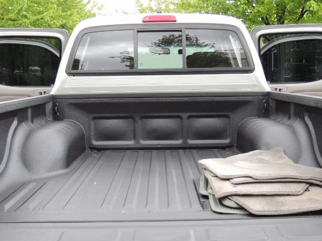 2004 Toyota Tacoma SR5 V6 4dr Double Cab / 4X4 / TRD OFF RD / LIFTED - Photo 28 - Portland, OR 97217