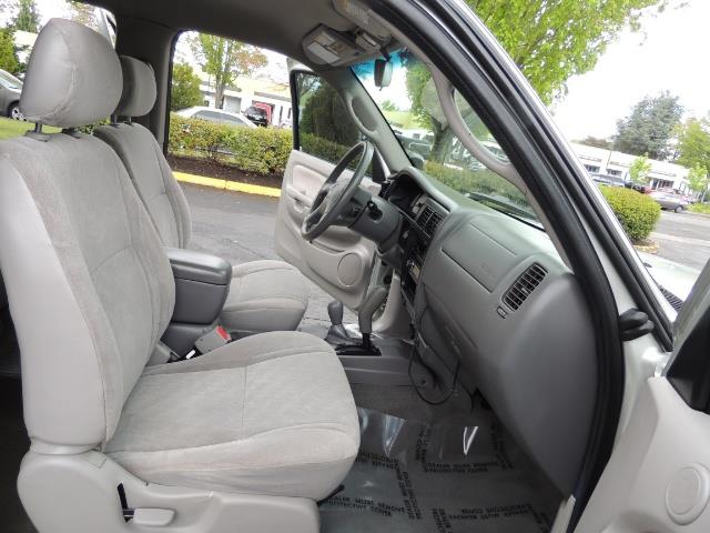 2004 Toyota Tacoma SR5 V6 4dr Double Cab / 4X4 / TRD OFF RD / LIFTED - Photo 17 - Portland, OR 97217
