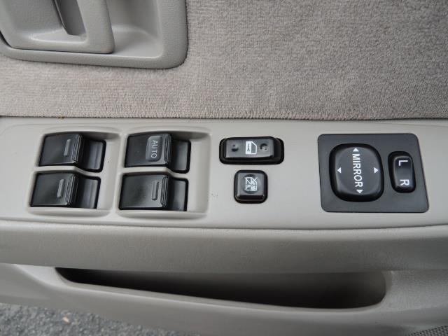 2004 Toyota Tacoma SR5 V6 4dr Double Cab / 4X4 / TRD OFF RD / LIFTED - Photo 34 - Portland, OR 97217
