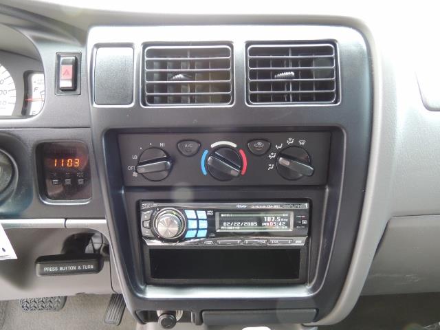 2004 Toyota Tacoma SR5 V6 4dr Double Cab / 4X4 / TRD OFF RD / LIFTED - Photo 20 - Portland, OR 97217