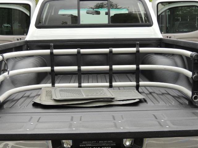 2003 Toyota Tacoma SR5 V6 / 4X4 /TRD OFF RD REAR DIFF LOCKS / LIFTED - Photo 23 - Portland, OR 97217
