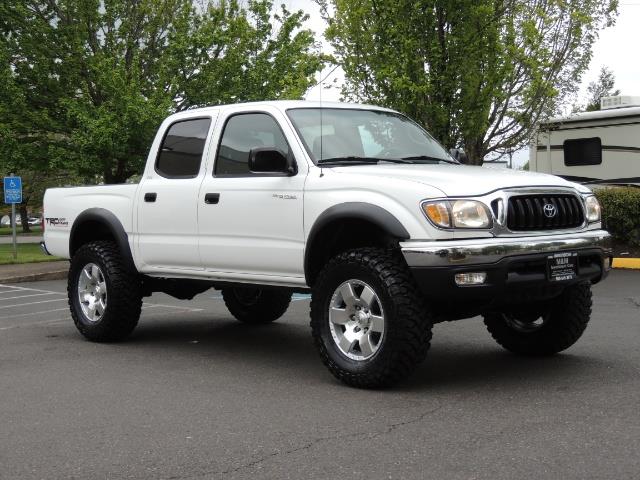 2003 Toyota Tacoma SR5 V6 / 4X4 /TRD OFF RD REAR DIFF LOCKS / LIFTED - Photo 2 - Portland, OR 97217
