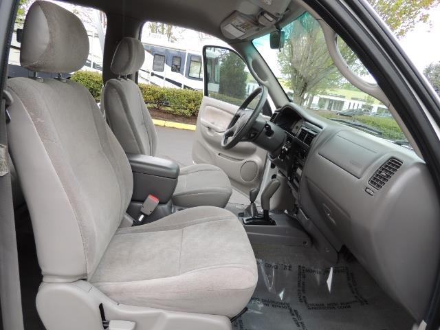 2003 Toyota Tacoma SR5 V6 / 4X4 /TRD OFF RD REAR DIFF LOCKS / LIFTED - Photo 18 - Portland, OR 97217