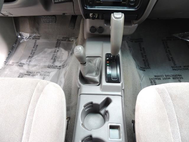 2003 Toyota Tacoma SR5 V6 / 4X4 /TRD OFF RD REAR DIFF LOCKS / LIFTED - Photo 35 - Portland, OR 97217
