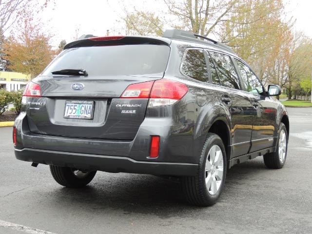 2012 Subaru Outback 2.5i Premium Wagon / ALL WHEEL DRIVE / LOW MILES - Photo 8 - Portland, OR 97217