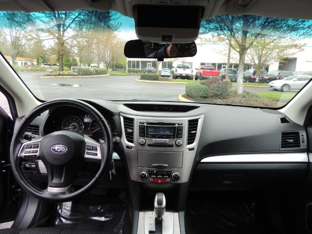 2012 Subaru Outback 2.5i Premium Wagon / ALL WHEEL DRIVE / LOW MILES - Photo 19 - Portland, OR 97217